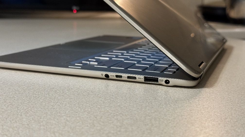 Asus UX360C Notebook PC