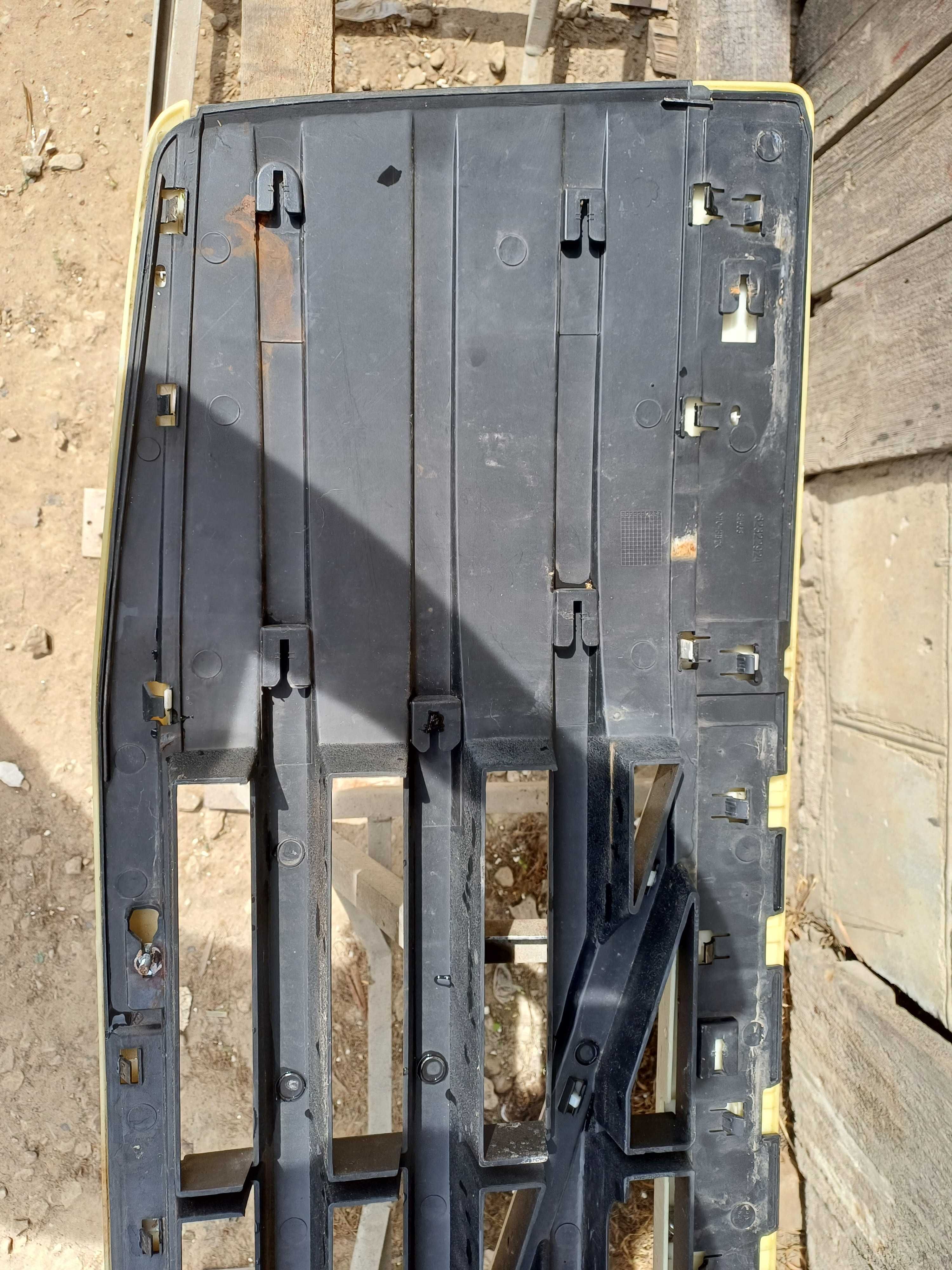 Grill Maski VOLVO FH 13 "Oryginalny"