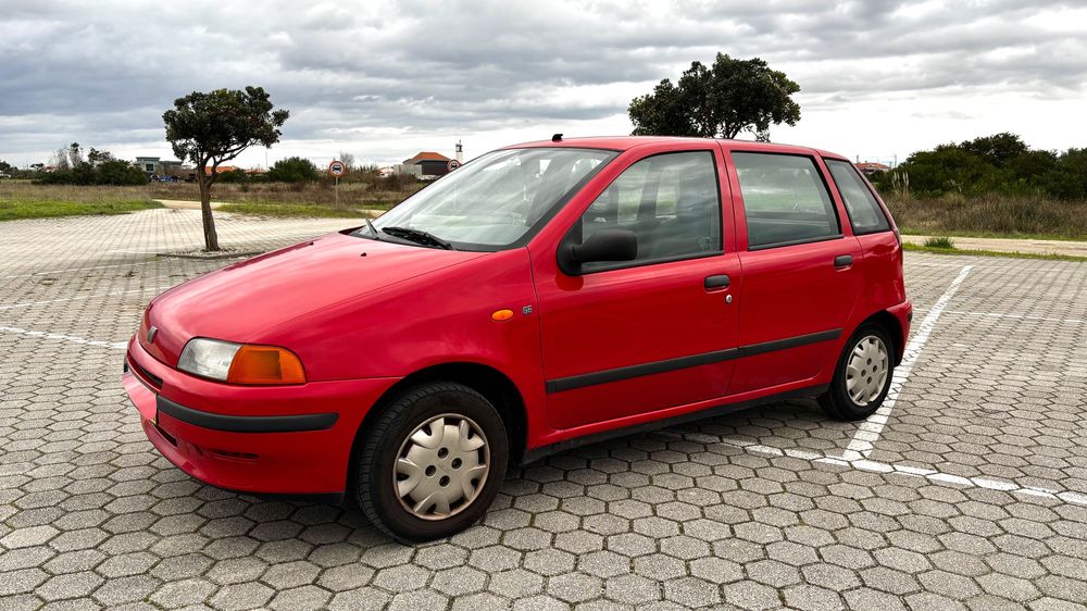 Fiat Punto 4 portas