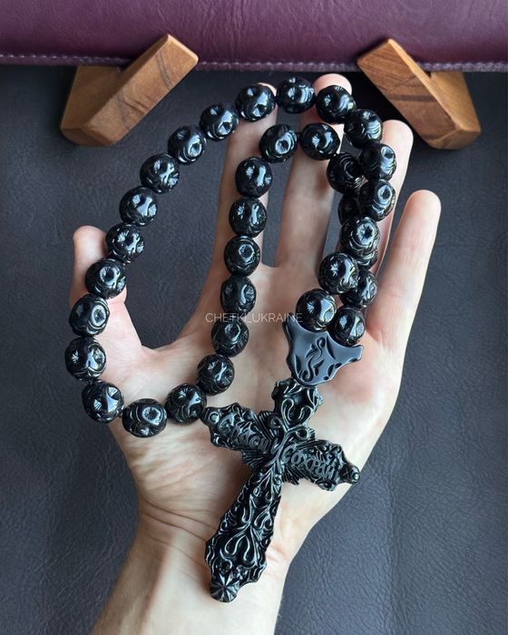 Чотки з хрестом в машину на дзеркало Четки из эпоксидной смолы в авто