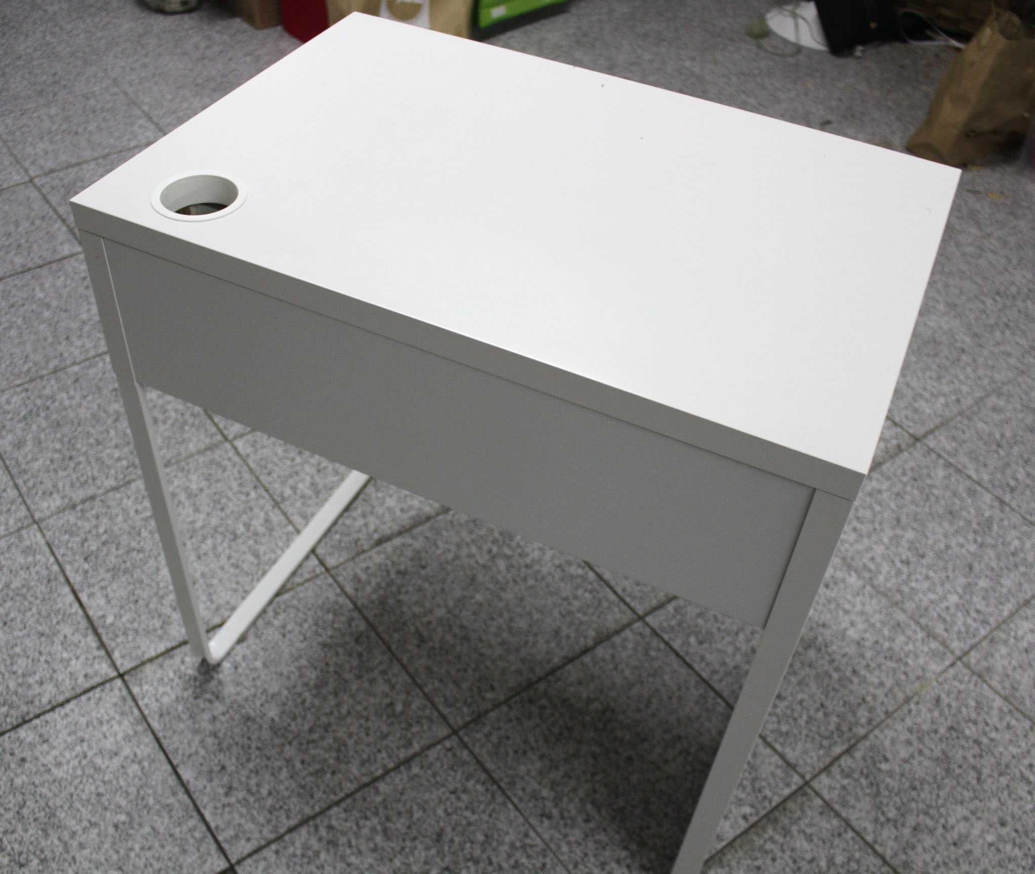 Secretaria Ikea Branca