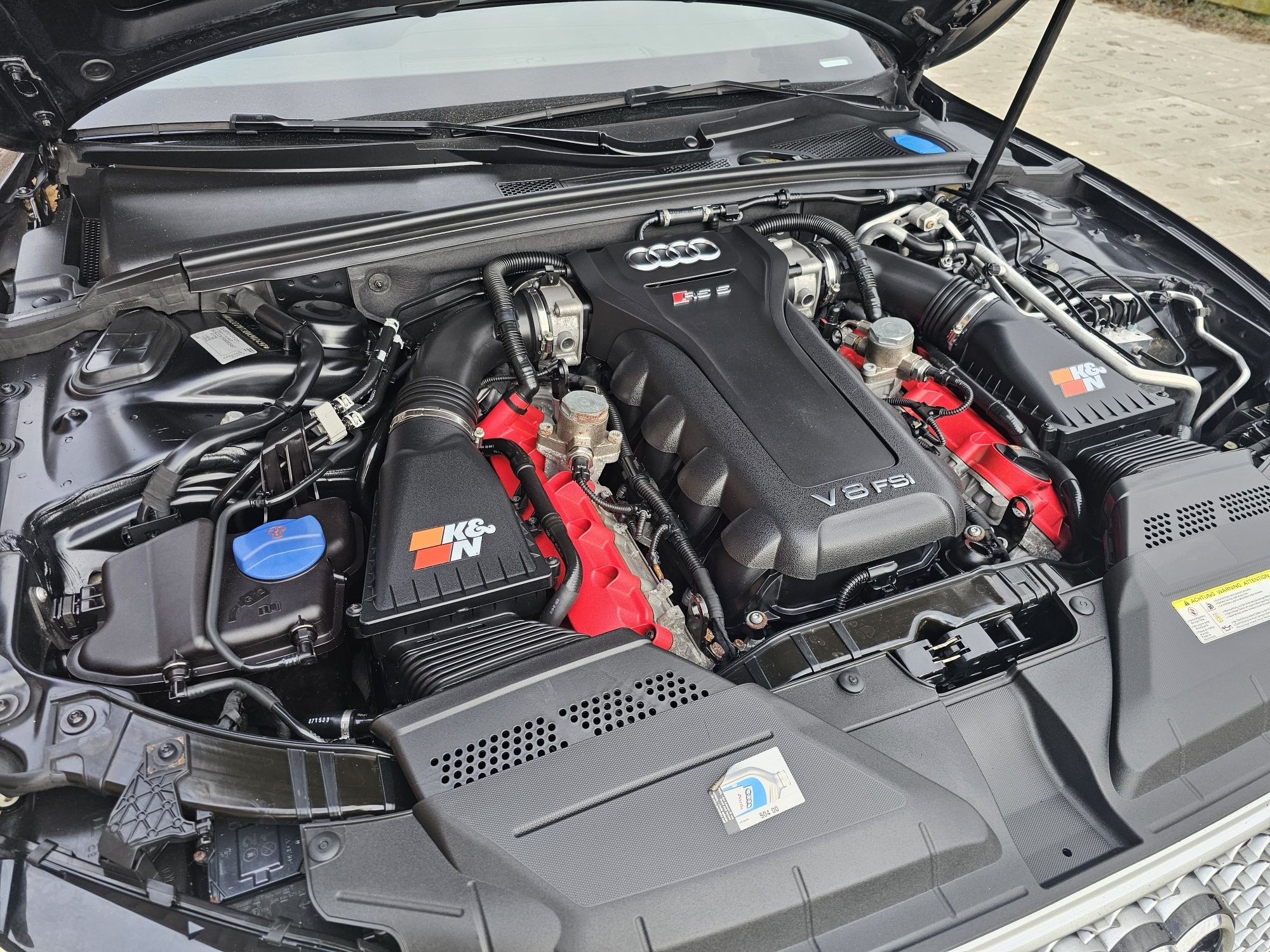 Audi Quattro RS5 4.2 V8 450hp Szwajcaria bezwypadek pełna historia ASO