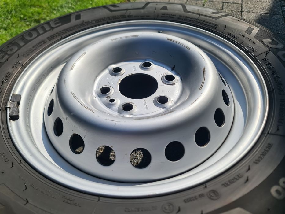 Iveco Dailly Vl Oryg Koła (felgi i opony pierwszy montaż Salon Polska)