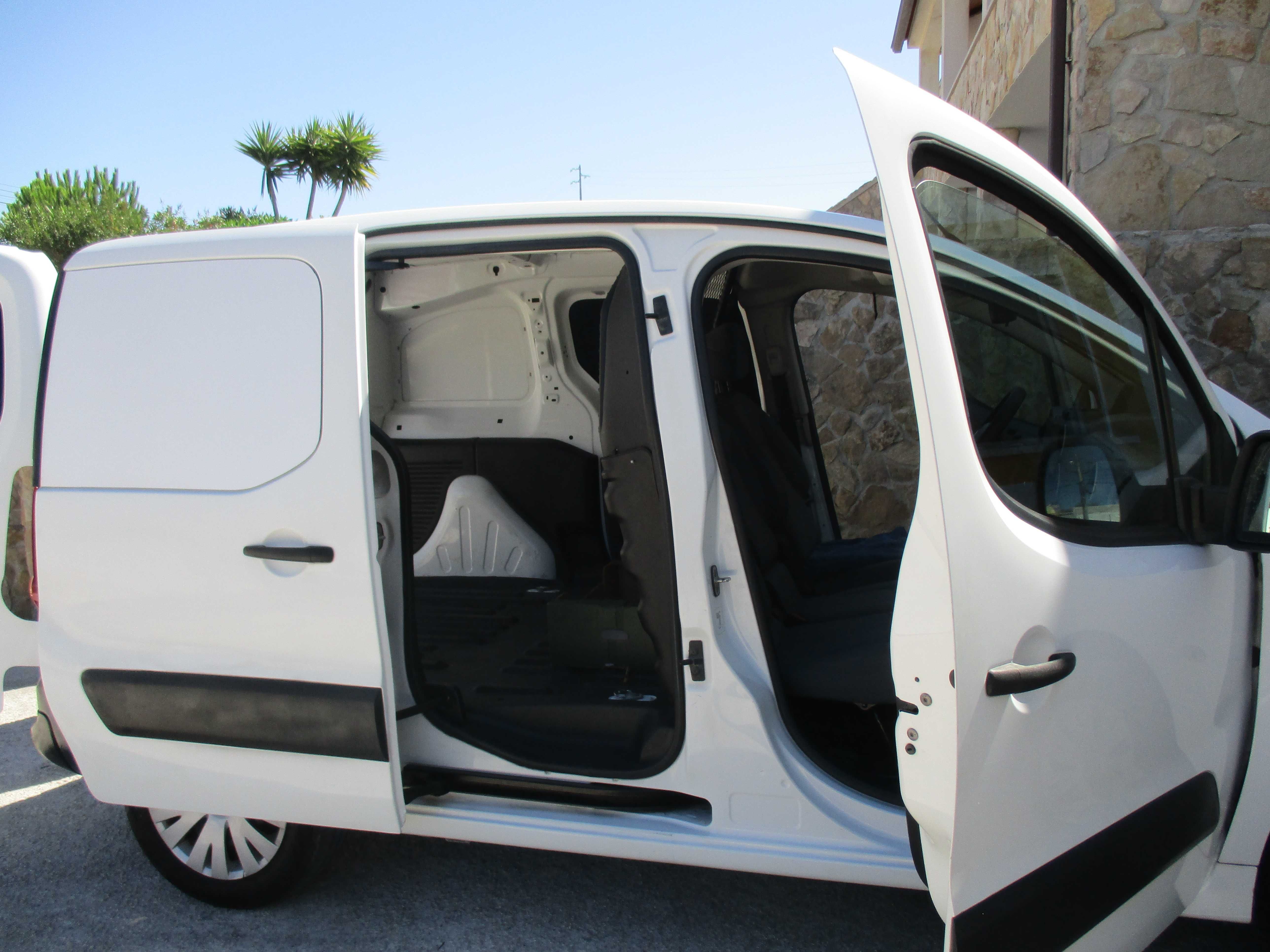 Citroen Berlingo 1.6 HDI cax aut 3 Lug
