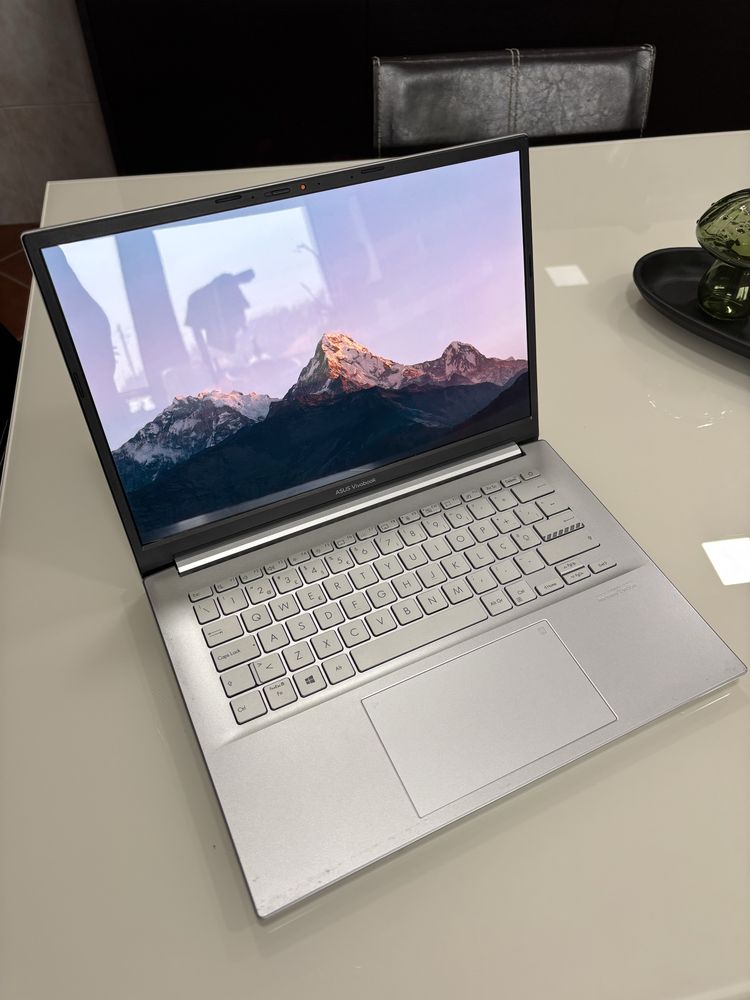Portátil Asus Vivobook Pro 14 OLED