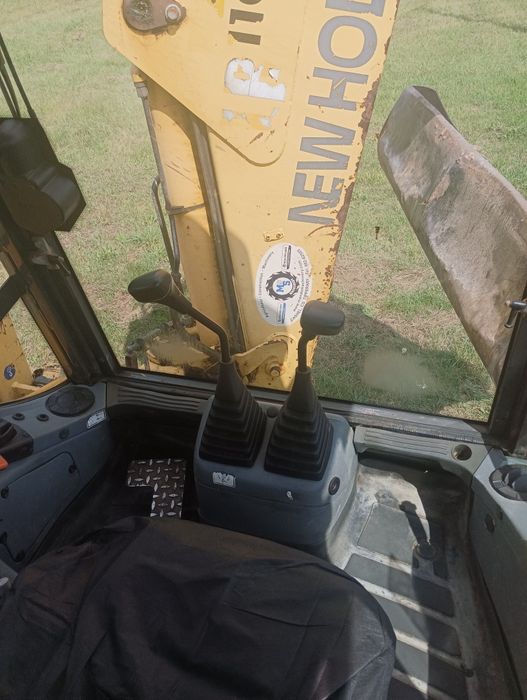 New Holland LB110 Koparko Ładowarka