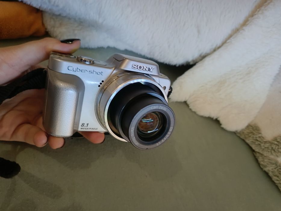 Aparat Sony stan ok