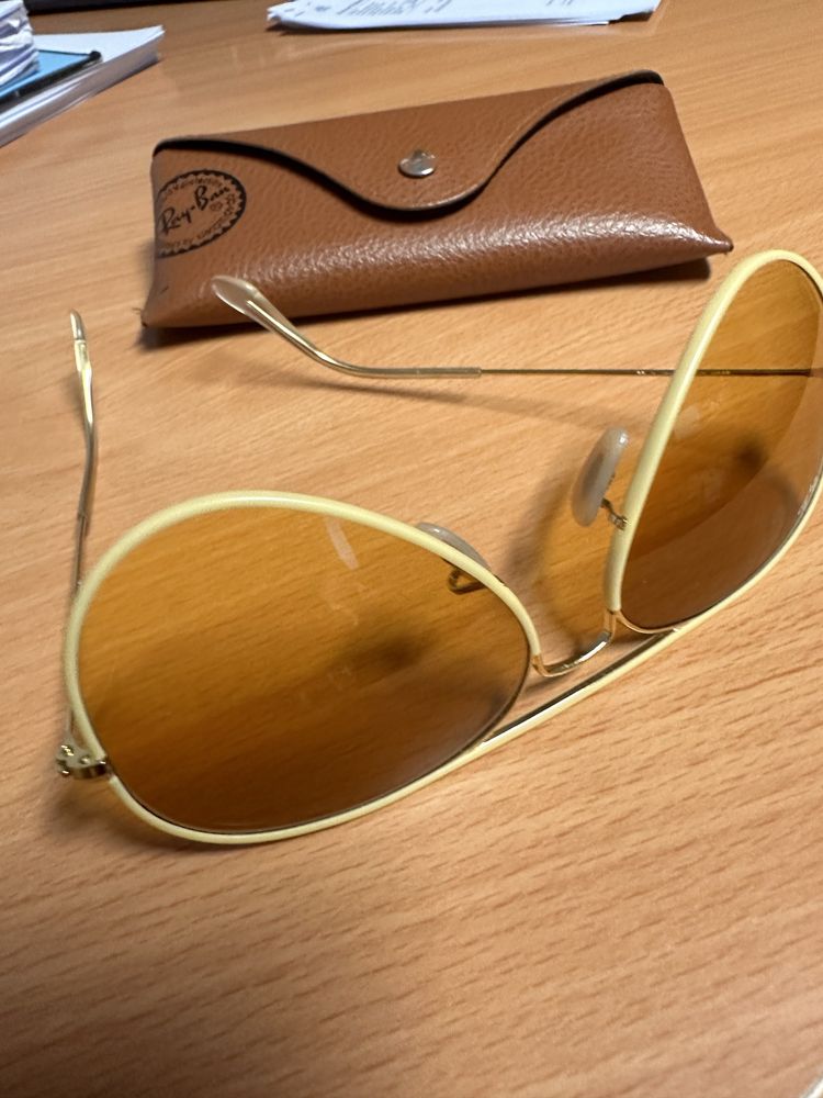 Vendo Oculos de sol -Ray Ban
