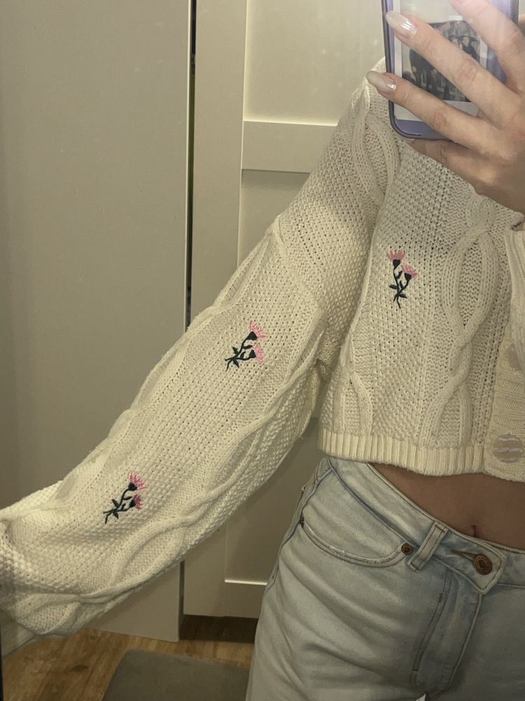Sweter, kardigan z guzikami