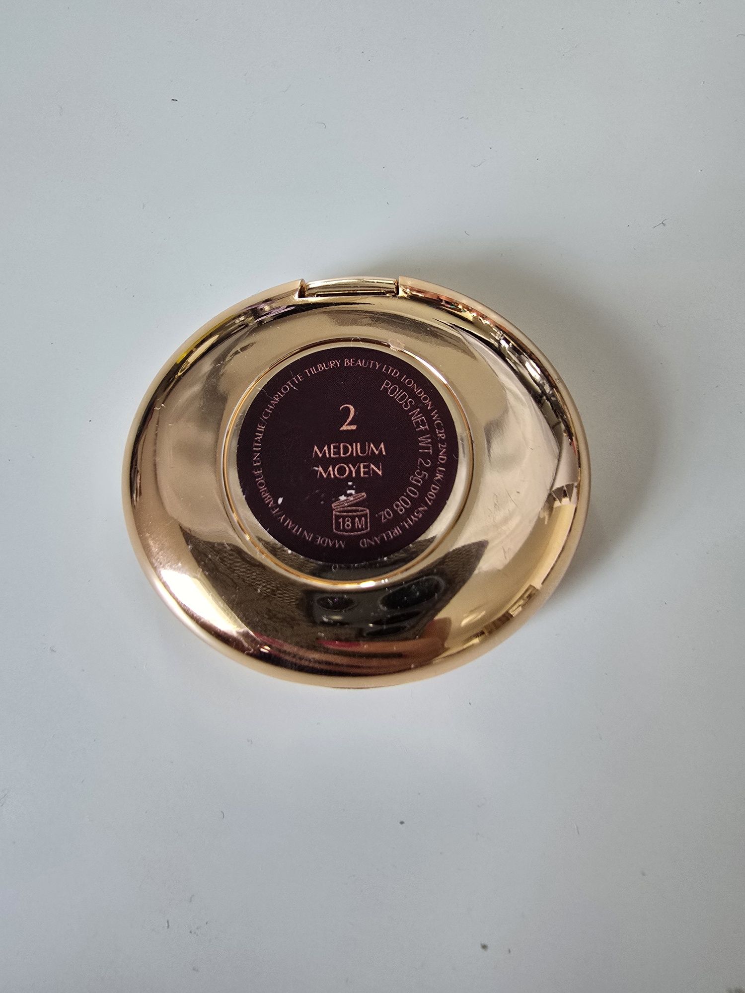 Charlotte Tilbury korektor 2 medium