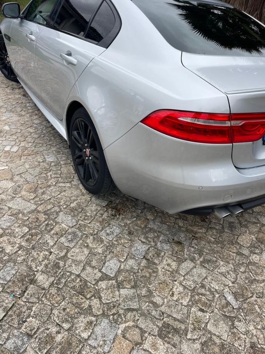 Jaguar xe r sport