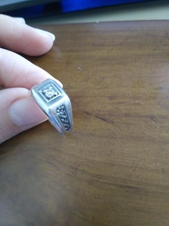 Кольцо серебро 925.