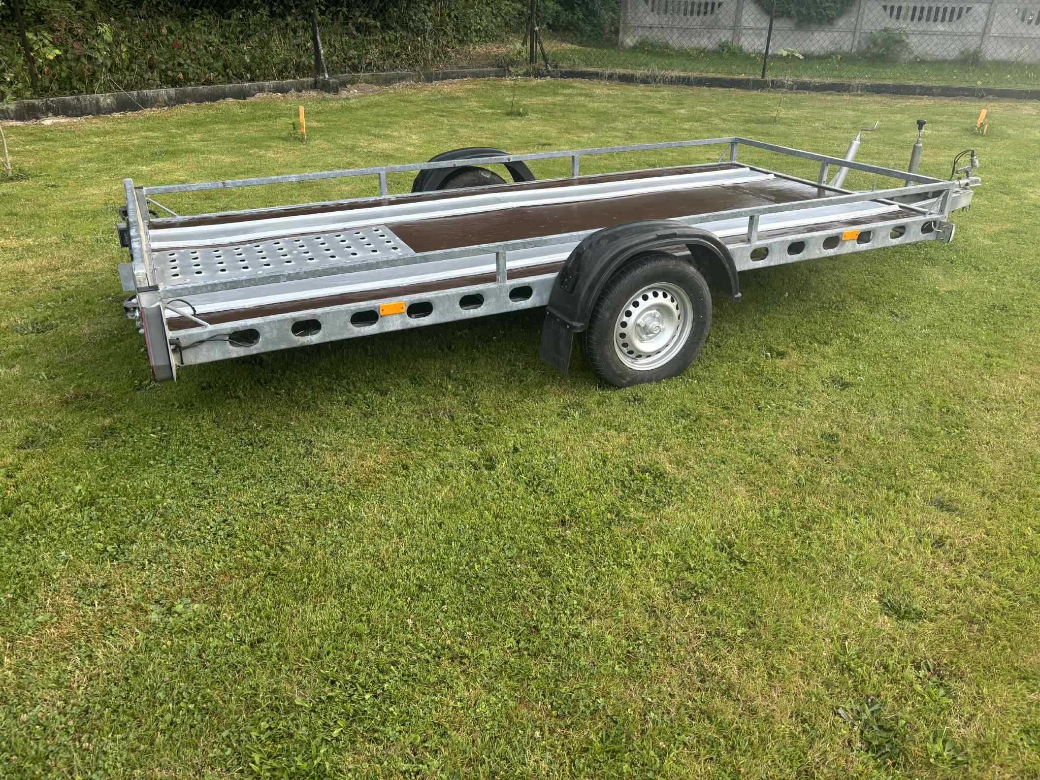 przyczepka samochodowa wiola dmc750kg uchylana