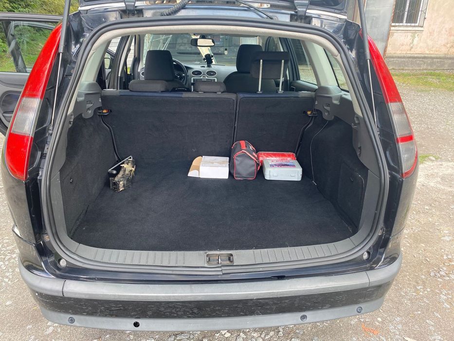 Форд фокус 2006 рік 2.0