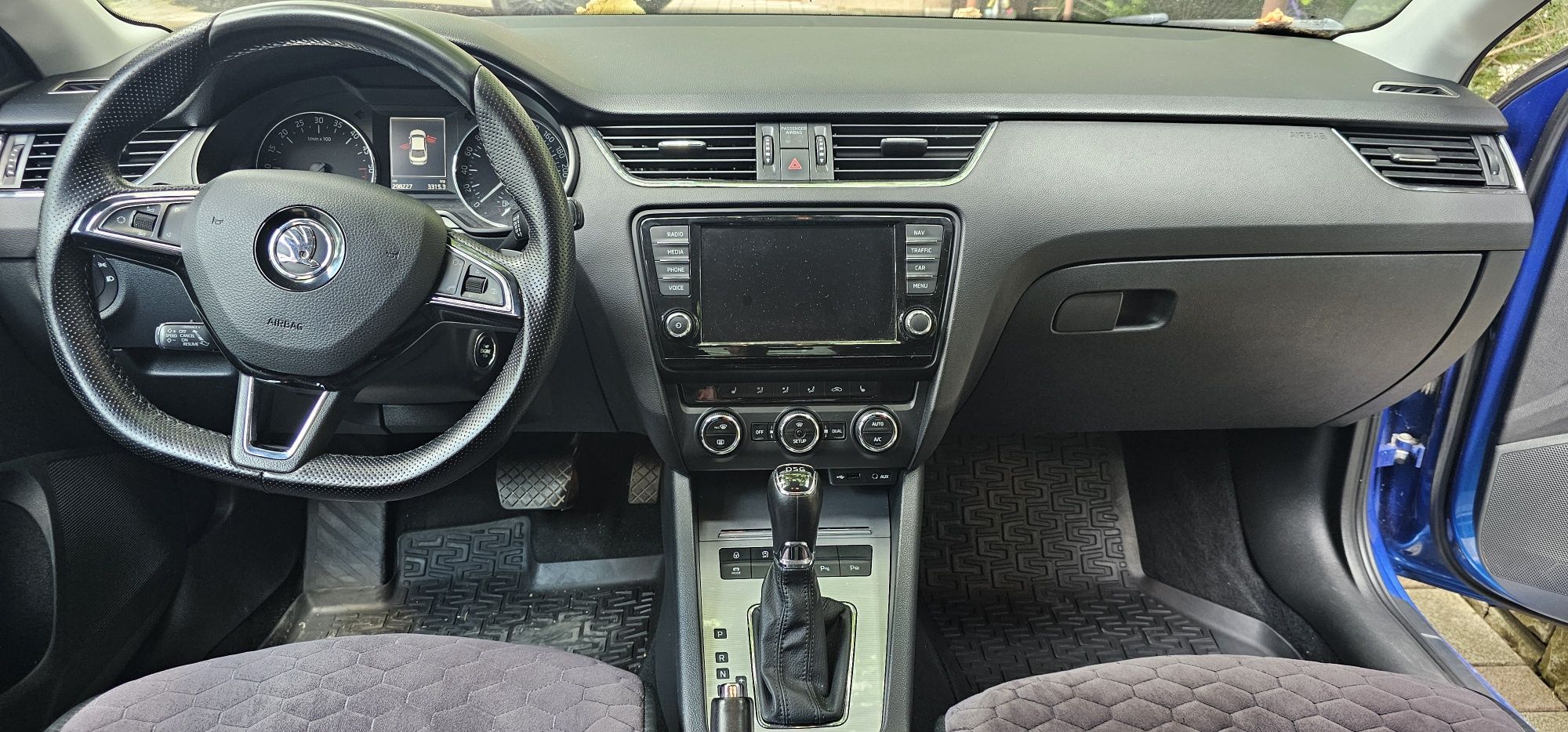 Skoda oktavia A7 седан  2014