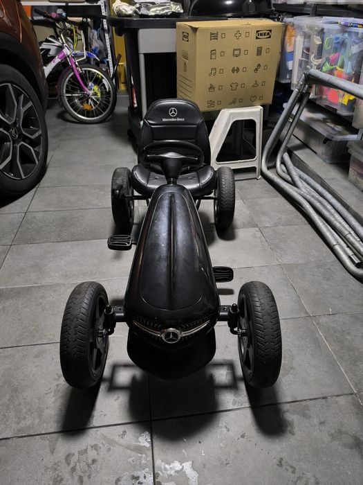 Go kart a pedais Mercedes