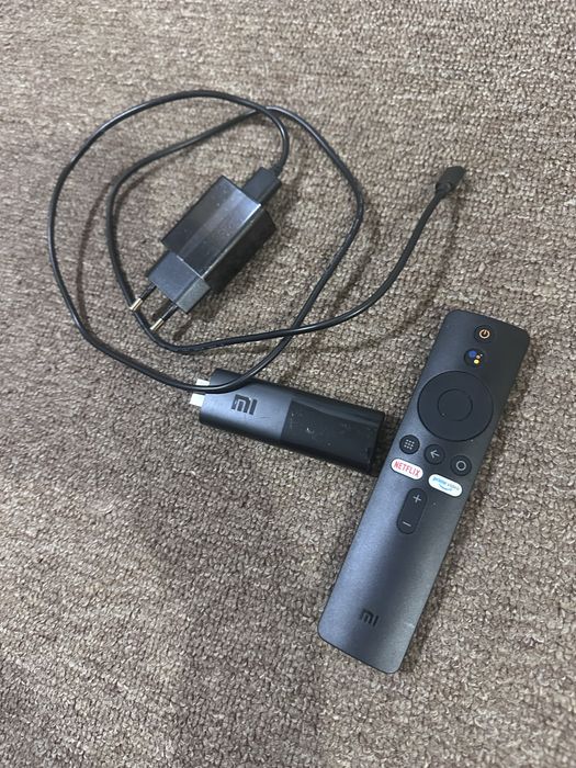 Знижка !!!ТВ Приставка медіаплеєр Xiaomi Mi TV Stick (для телевізорів)