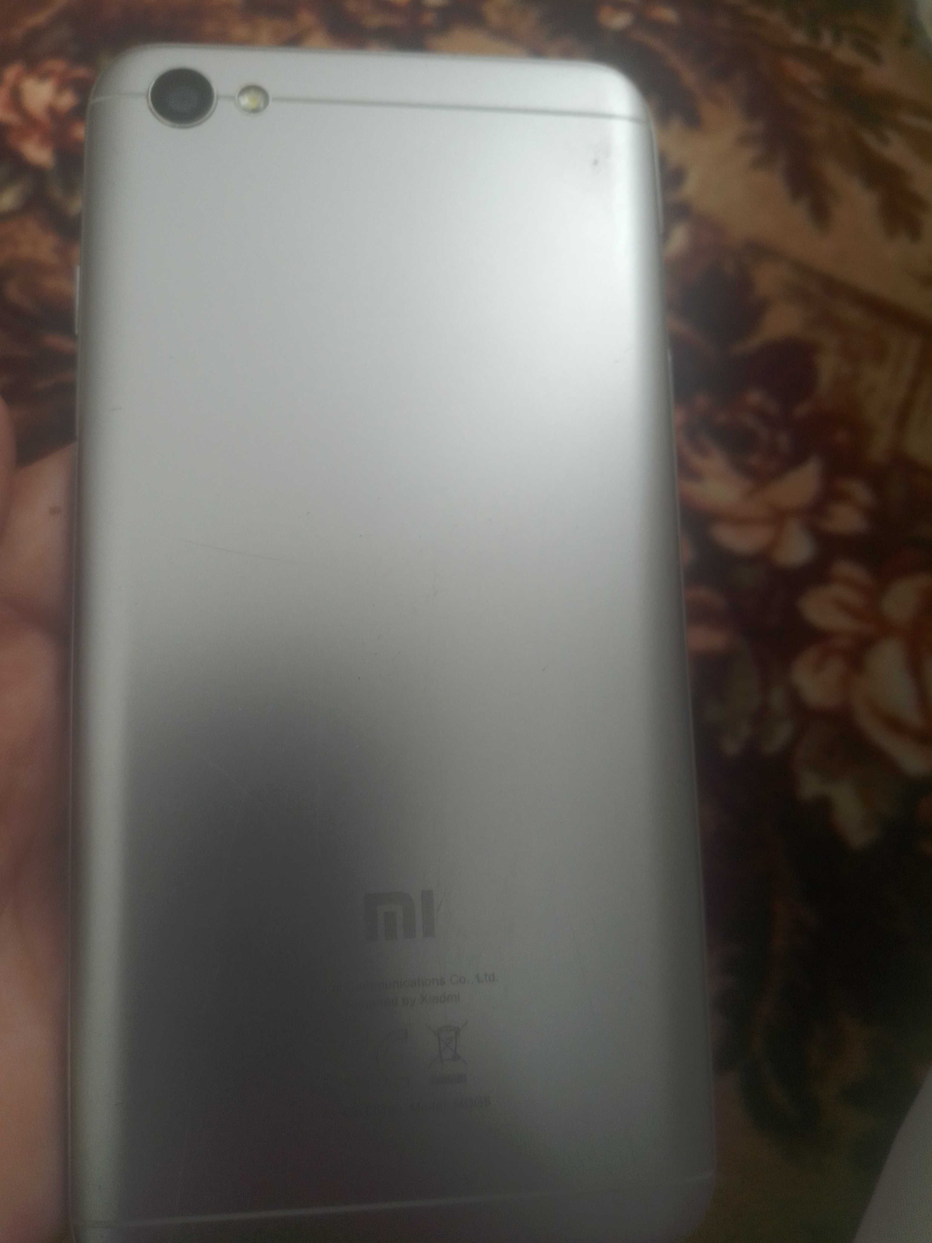 Redmi Note 5A  б/у на запчастини або під відновлення