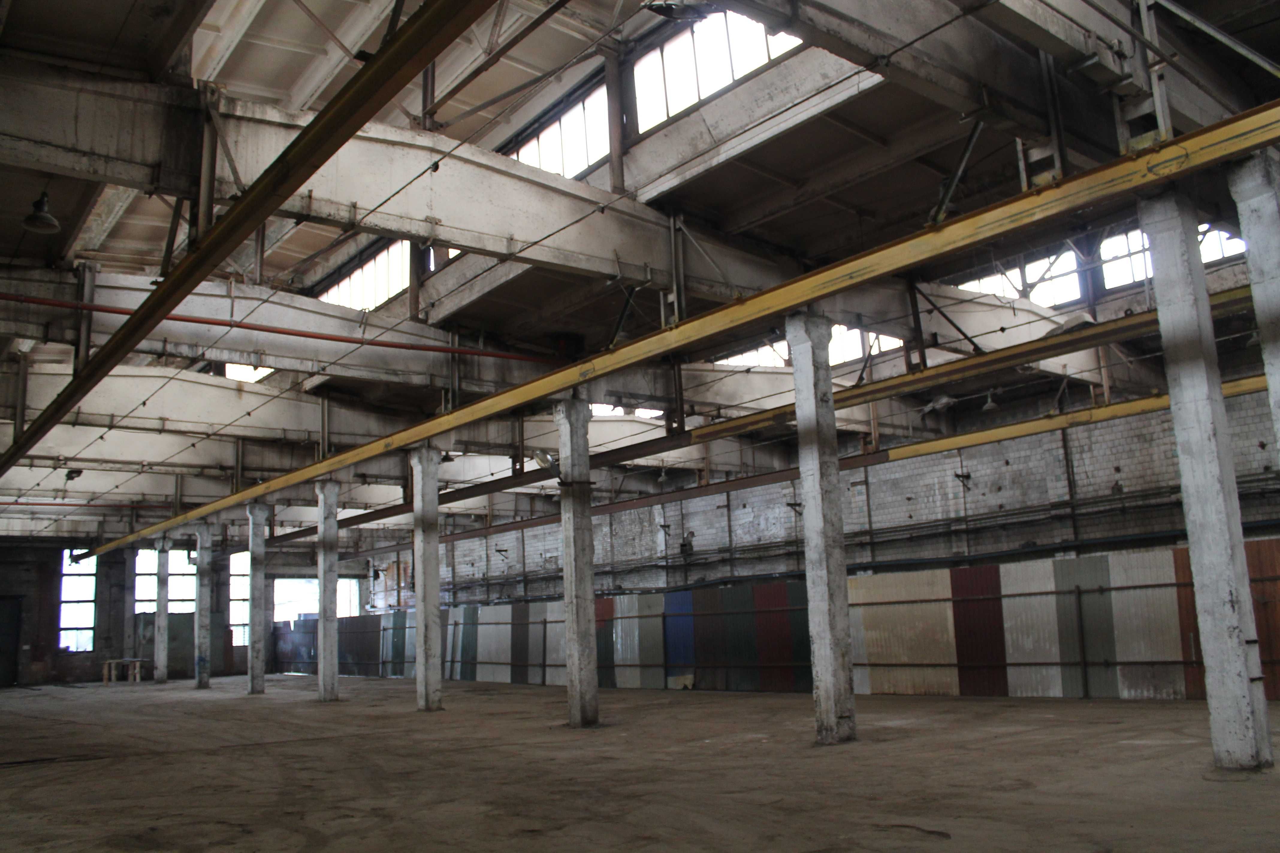 Продаж 6067 кв.м виробничо-складської будівлі в Броварах, ТОРГМАШ