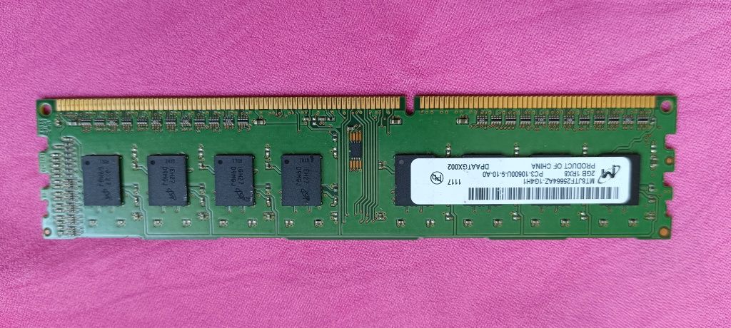 Оперативна пам'ять Micron DDR3 2gb для ПК