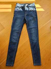 Spodnie jeans Orsay z kaktusowymi zdobieniami r. 34