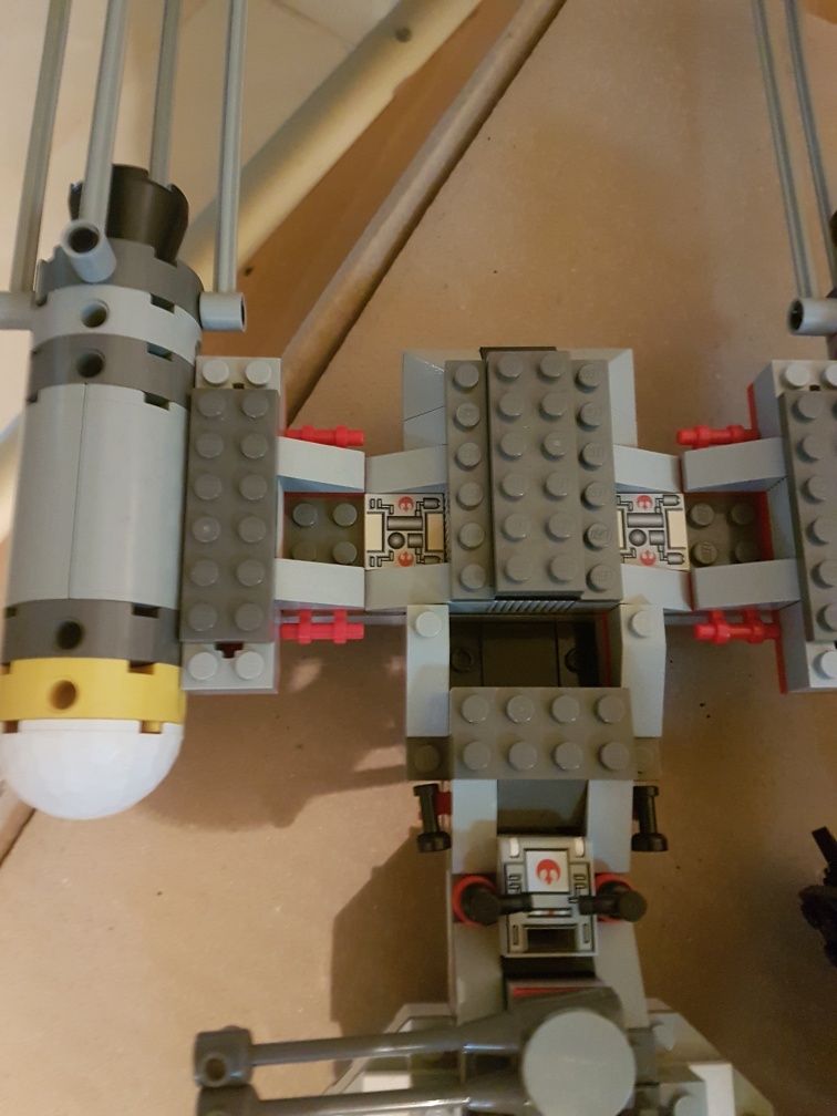 Lego 7150 Myśliwiec TIE i Y-wing –Star Wars- Gwiezdne wojny rok 1999