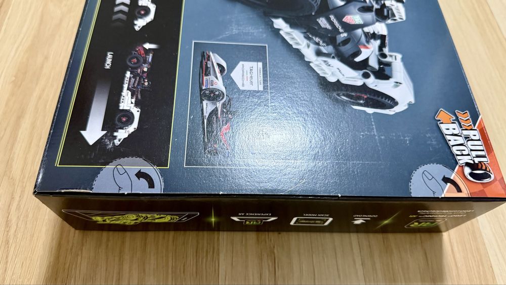 LEGO Technic 42137 - Formula E Porsche 99X Electric