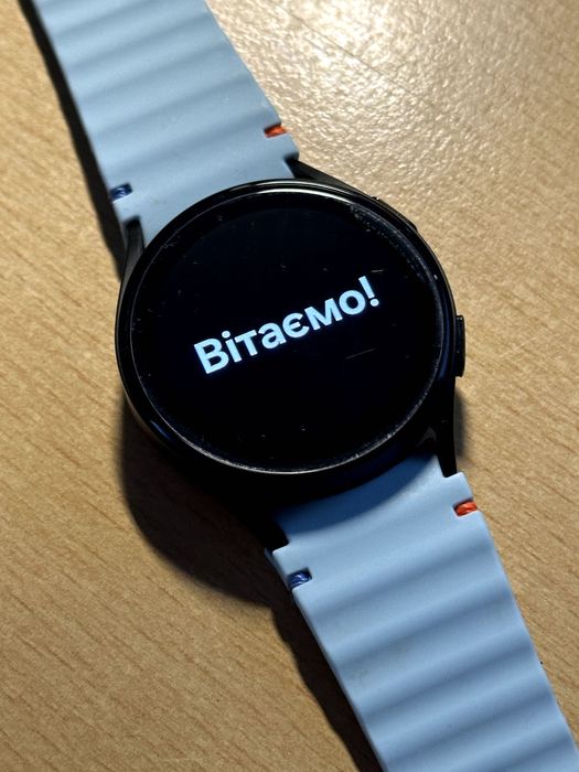 Годинник Samsung Galaxy Watch 40mm FE locked