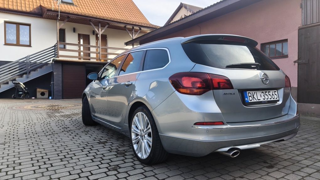 Opel Astra J Cosmo 2015r 1.4 Turbo OPC Line