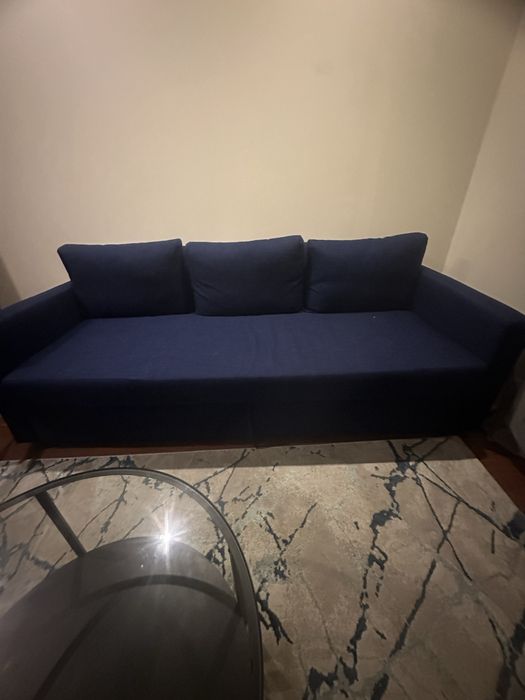 Sofá semi novo para vender logo Motivo Mudança