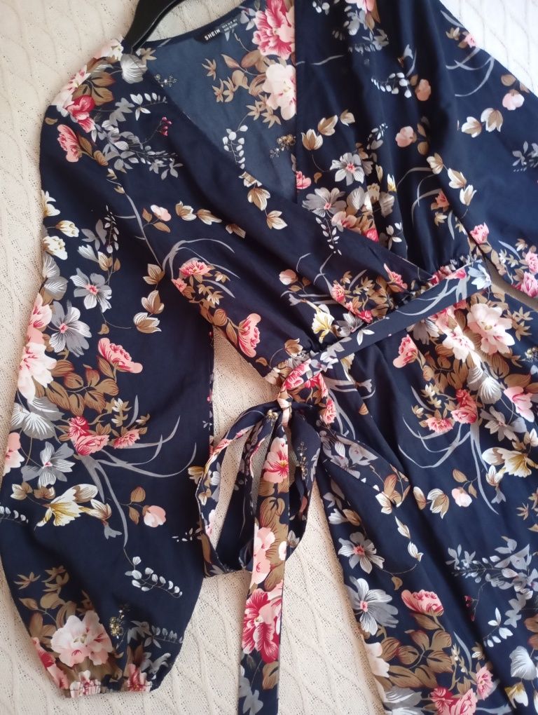 SHEIN M niesamowita długa sukienka maxi granatowa w kwiaty wyjściowa
