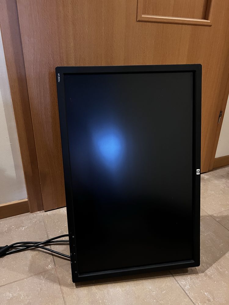 Monitor HP ZR24W 24'' S-IPS LED 1920x1200 Pivot HDMI DisplayPort DVI