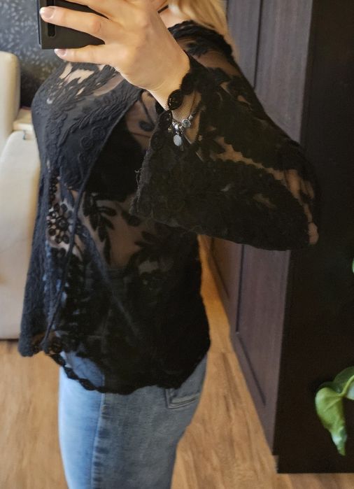 Bluzka koronkowa tiulowa r. S / M