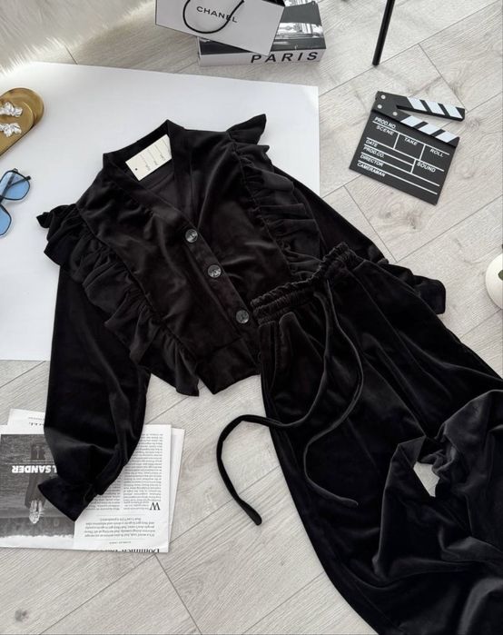 Велюровий костюм