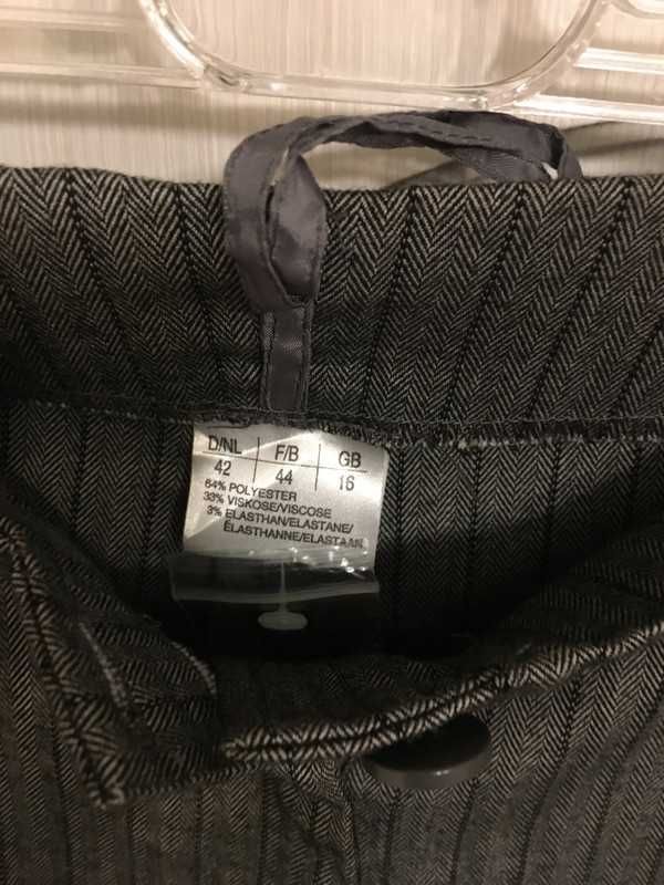Spodnie eleganckie plisowane szare 42/44 XL/XXL- nowe