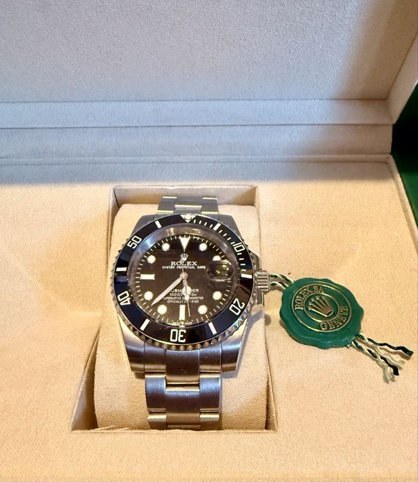 Rolex  submariner  date
