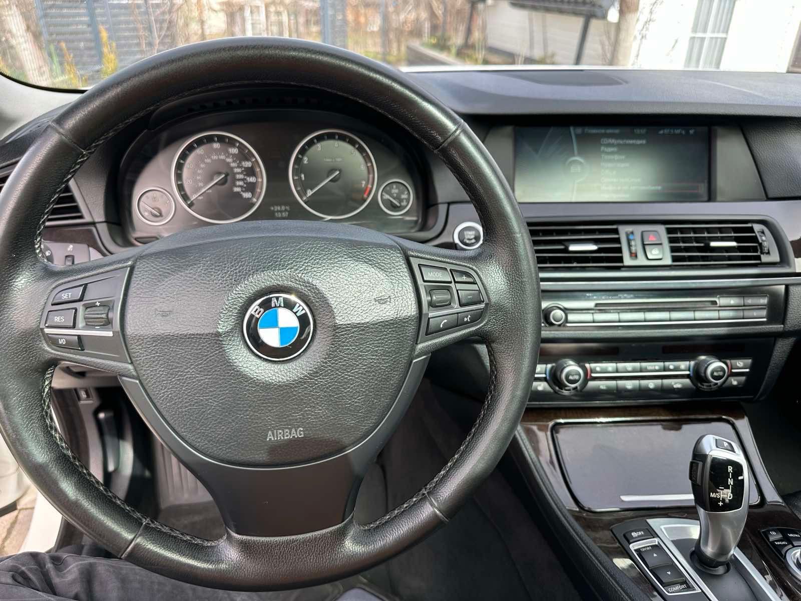 Автомобіль BMW 528i 2012р
