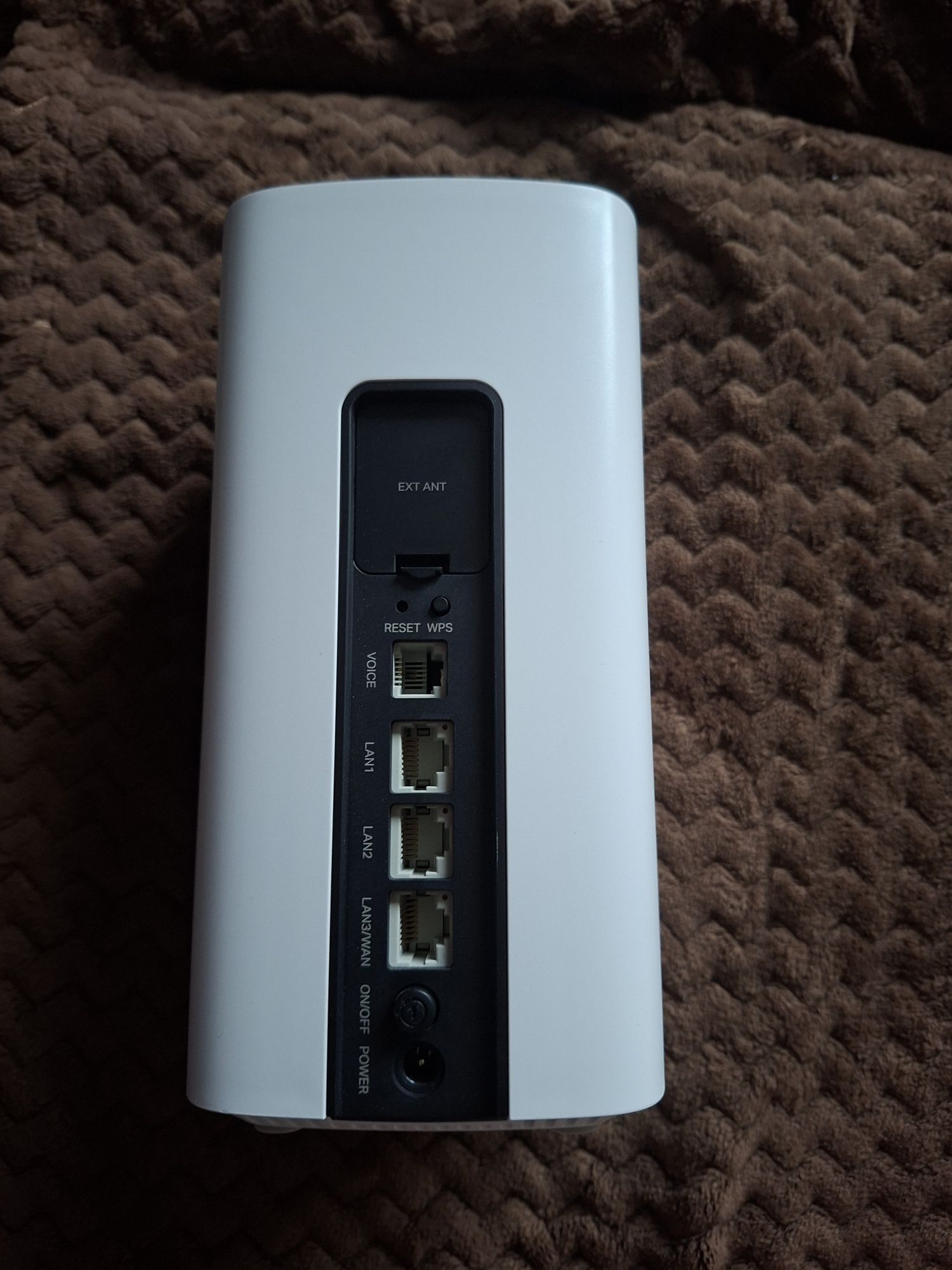 Router Tp-link NX 510v