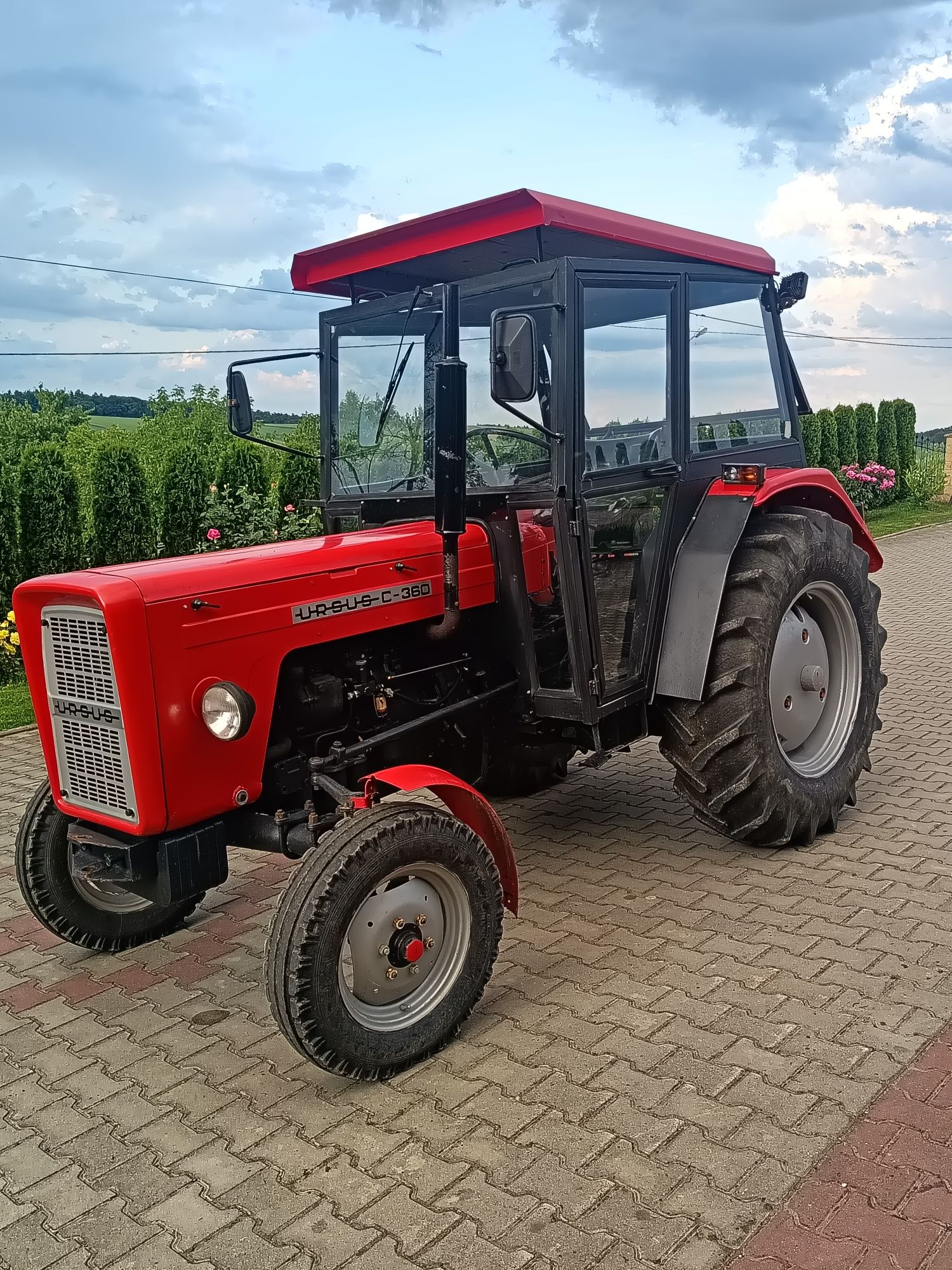 Ursus C-355 (360)