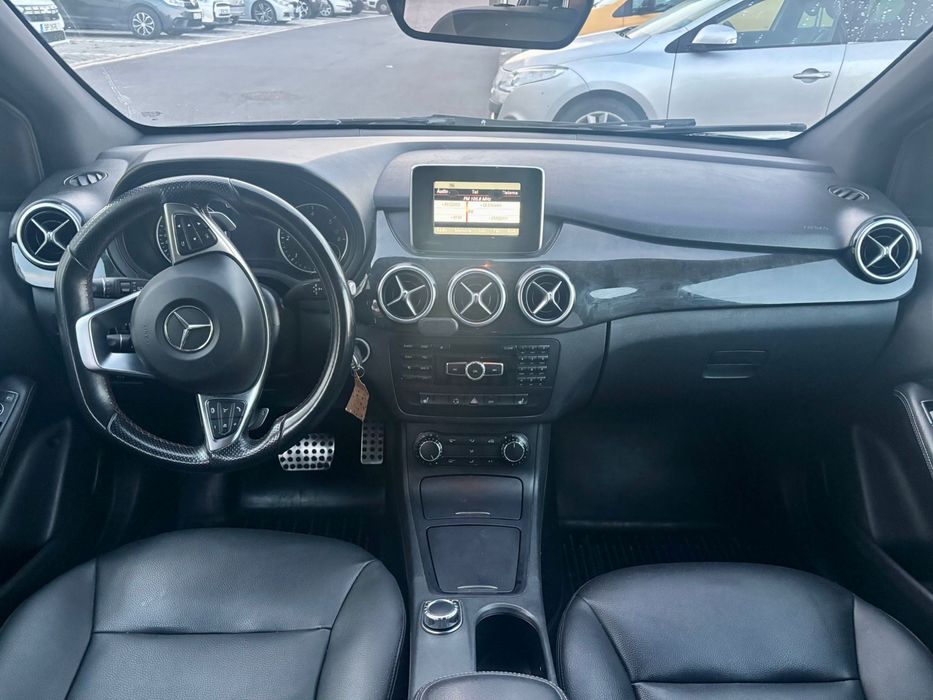 Mercedes Bens B180 Class