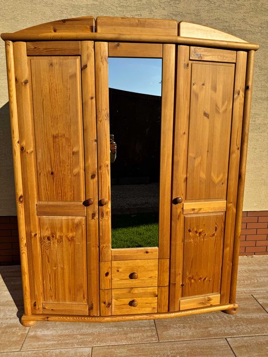 Szafa 3 drzwiowa drewniana sosnowa bieliźniarka przedpokój garderoba