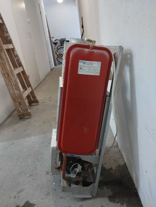 Piec gazowy NIKE STAR 23KW używany