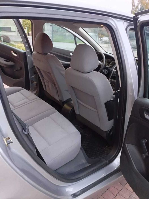 Sprzedam Peugeot 307 1.6 benzyna 2003r, hak.
