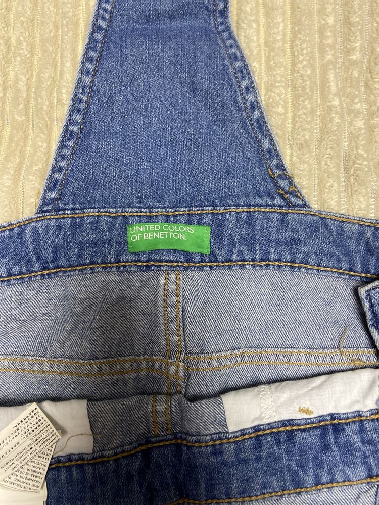 Продам джинсовый сарафан Benetton