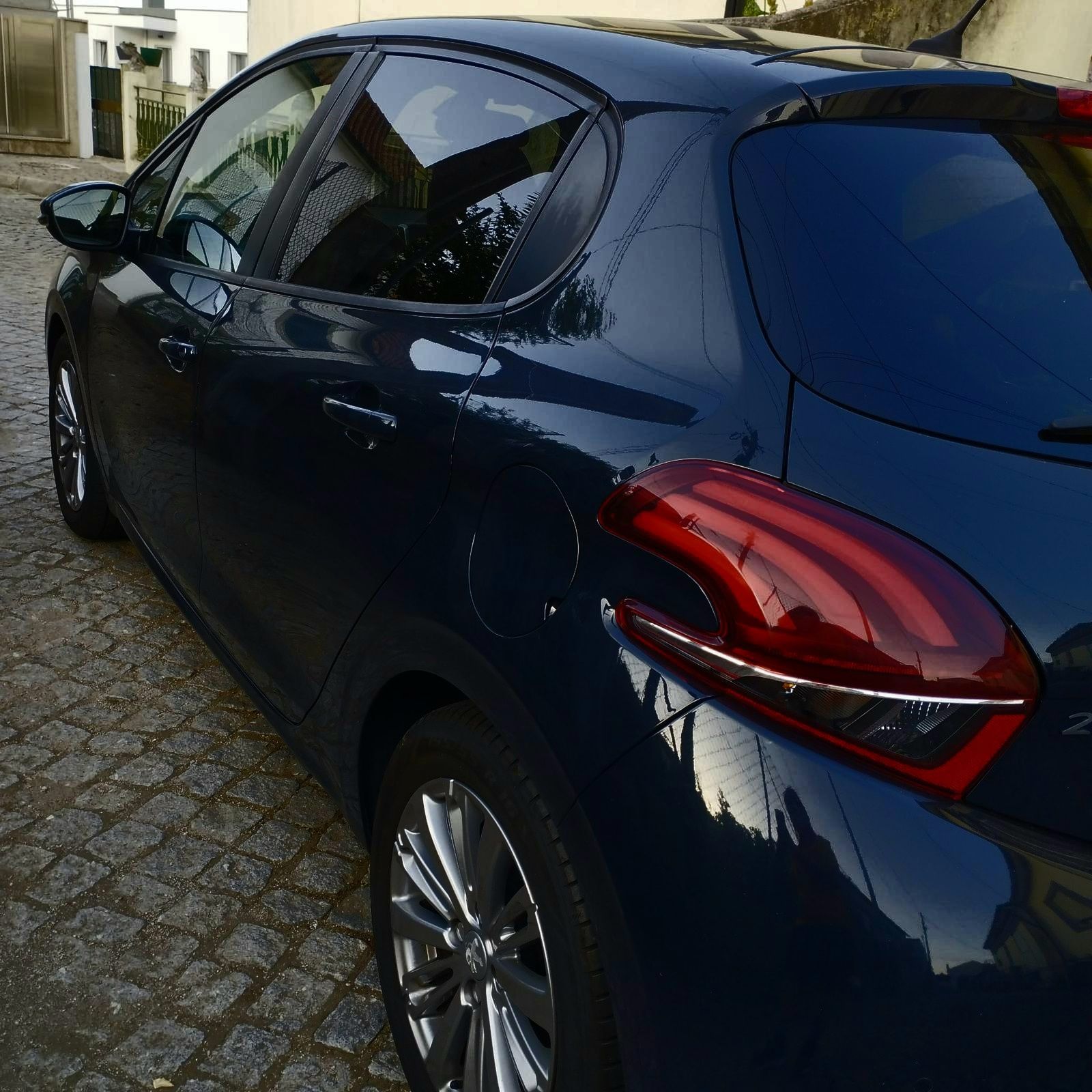Peugeot 1.2 estado como novo