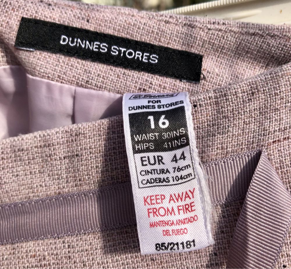 Spódnica różowa 44 trapezowa wełniana Dunnes Stores