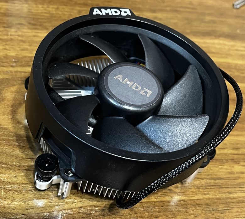 Процессор AM4 AMD Ryzen 5 2600 Box + куллер