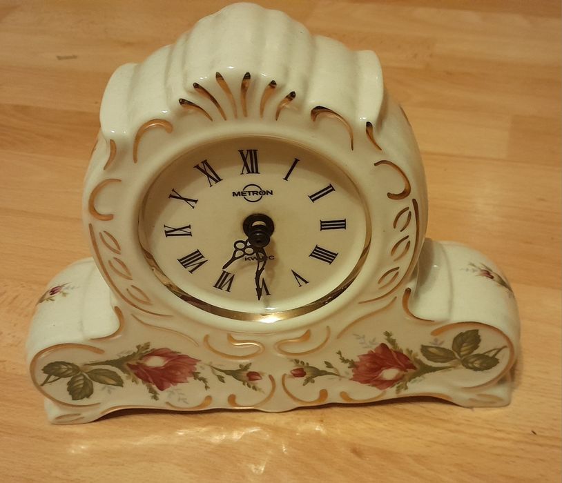 Szkło PRL bezbarwne i kolorowe