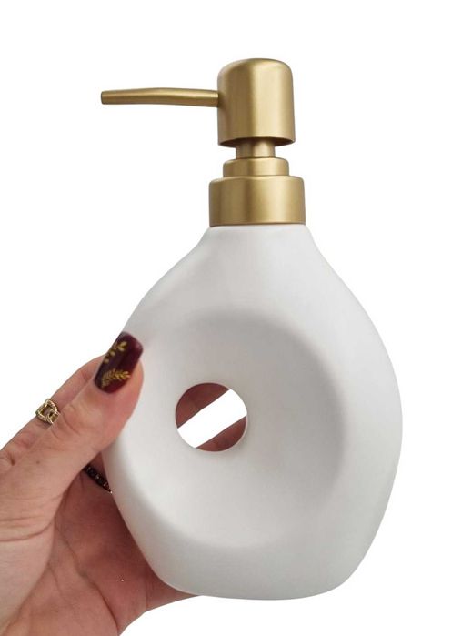 Zestaw łazienkowy biały dozownik kubek mydelniczka kubek na szczoteczk