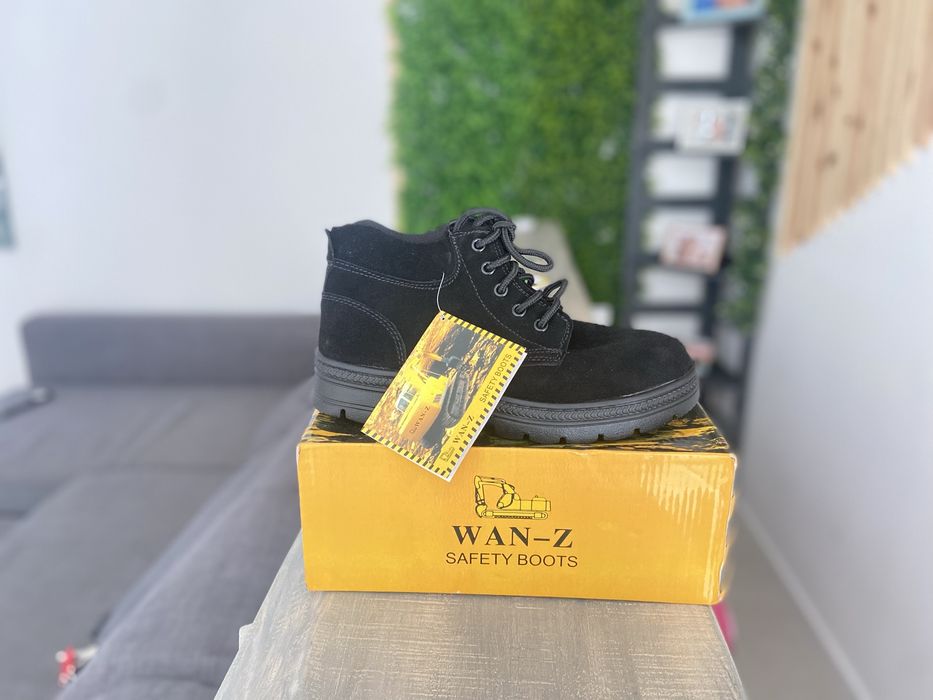 Bota para trabalha com biqueradaso